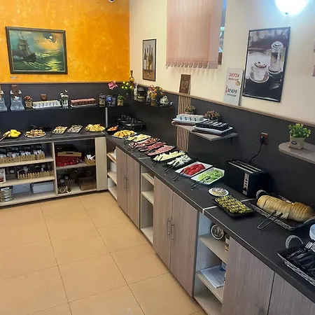 Hotel Lazur Kiten (Burgas)